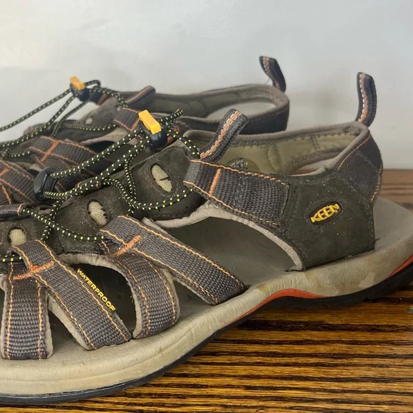 Keen Kanyon Men's Hiking Waterproof Sport Sandals Size 10.5 Straps Shoes Outdoor - Picture 8 of 16